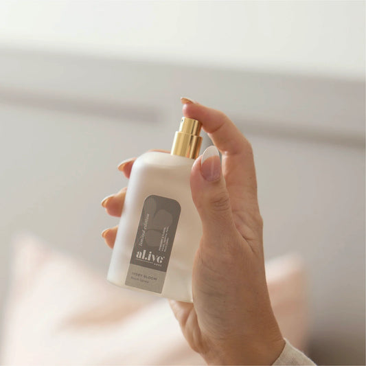 Al.ive Ivory Bloom Room Spray