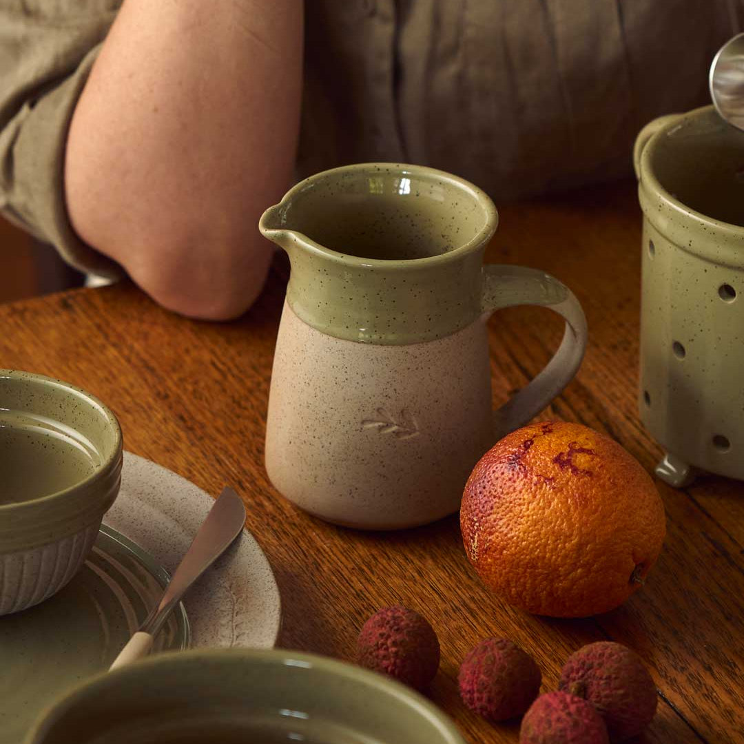 Kitchen Life Jug - Peppercorn