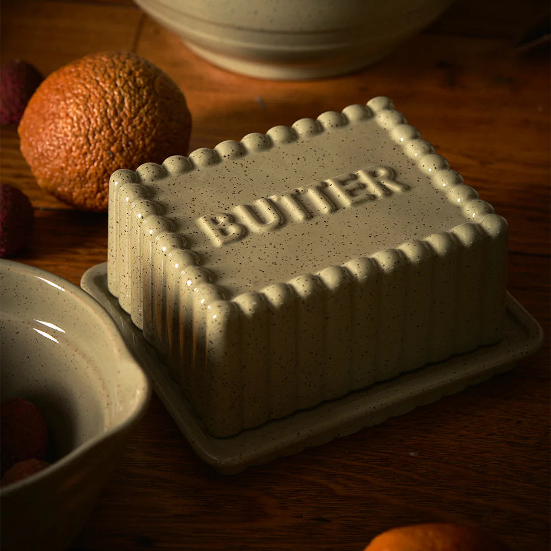 Kitchen Life Butter Dish - Peppercorn