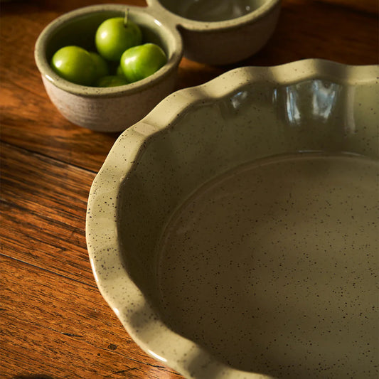 Kitchen Life Pie Dish - Peppercorn