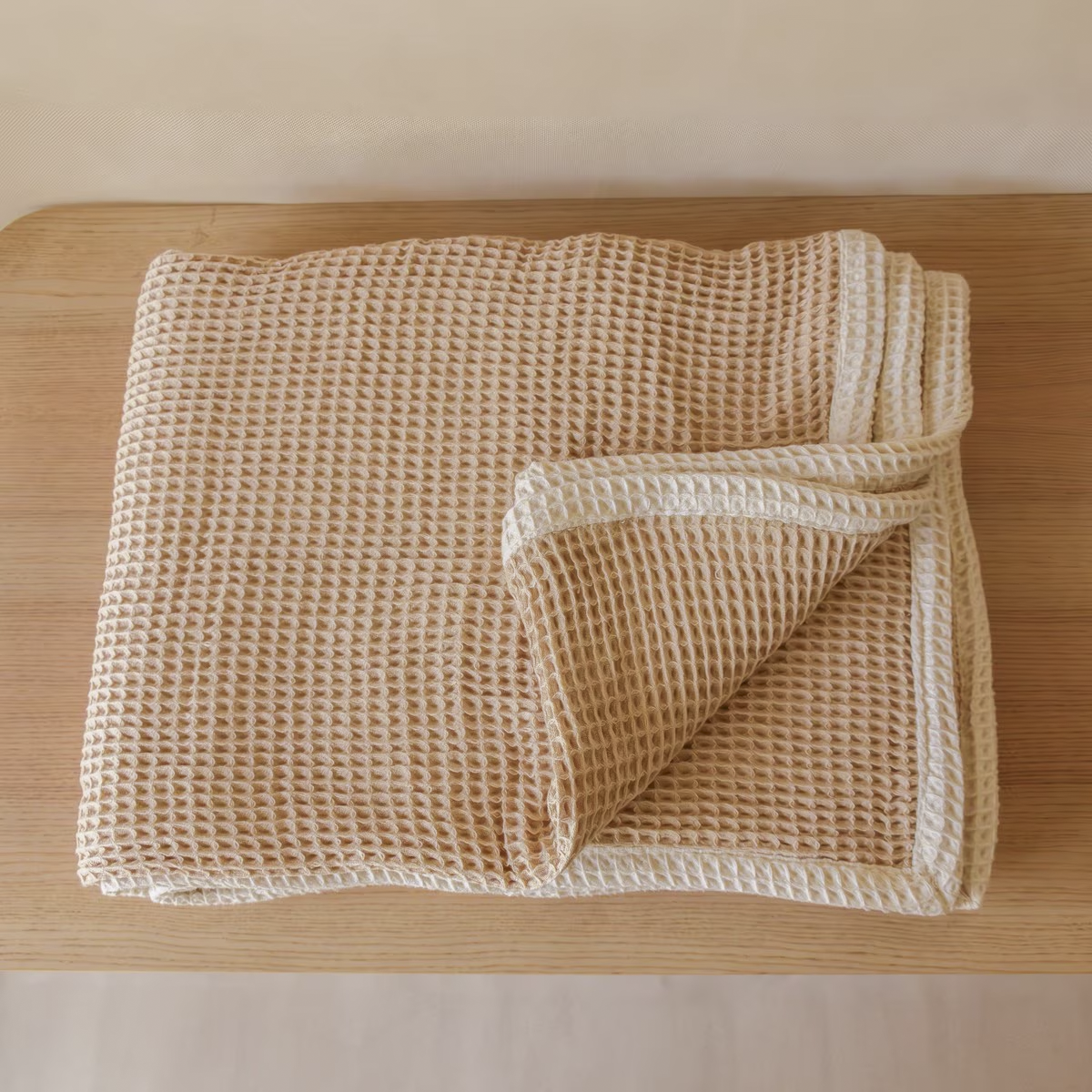 Akiiko - Latte Pique Waffle Throw