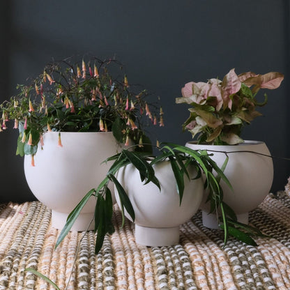 Medium Orbit Planter Oatmeal