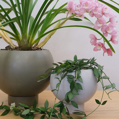 Medium Orbit Planter Oatmeal