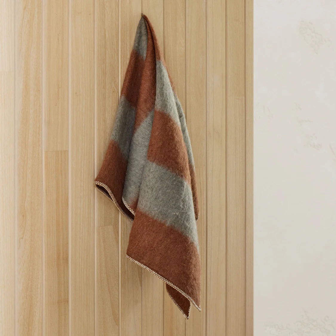 Amalfi Velora Stitch Throw